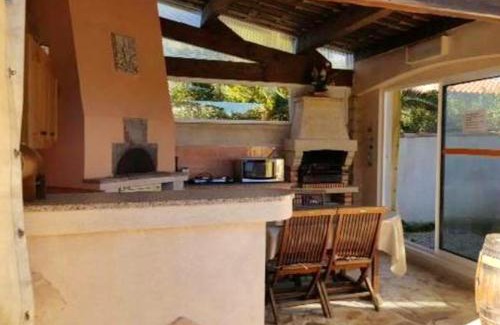 Martigues House | Maison charmante à Martigues avec jardin et climatisation