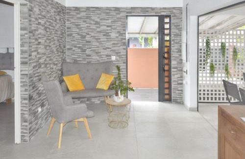 Petit-Bourg House | Maison charmante à Petit-Bourg avec jardin et spa