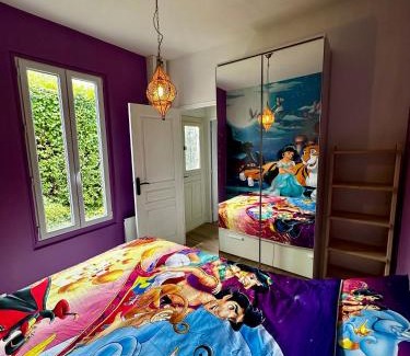 Lagny-sur-Marne Apartment | Maison décoration Disney à 10 min du Parc
