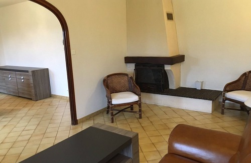 Sainte-Gemme-la-Plaine House | Maison de Campagne au Calme