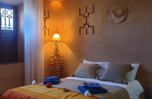Ait Ouassif House | Maison d'hôtes IZZA