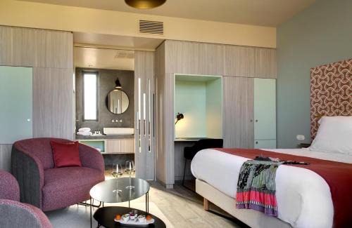 Eyragues House | Maison d'hôtes Le Pré Gourmand du Village- Adults only