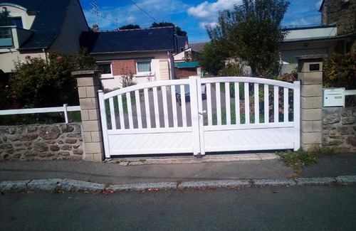 Rocabey - Alsace - Gare House | Maison d'une chambre avec jardin clos a Saint Malo a 1 km de la plagea