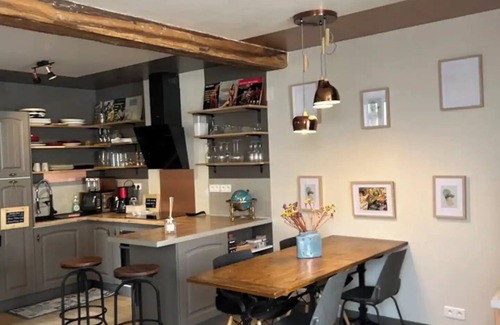 Accolay House | Maison de Bourgogne