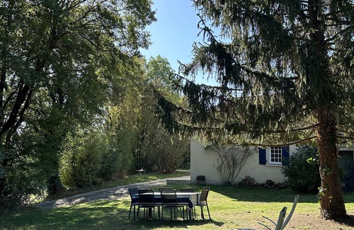 Champniers House | Maison de Campagne Cosy Dans la Verdure