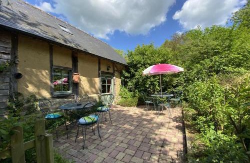 Sainte-Opportune House | Maison de charme en Normandie, avec jardin arboré et WiFi - FR-1-497-220