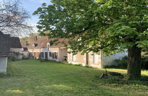 Selles-sur-Cher House | Maison de Famille - Grand Jardin Clos - 15mn du zoo de Beauval