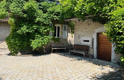 Cluses House | Maison de Charme en Haute Savoie, Proche des Stations de ski