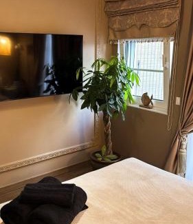 Chalcis Apartment | Maison de Luxe