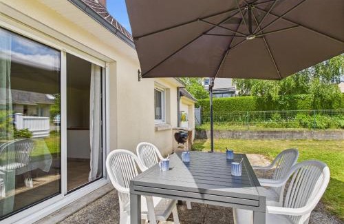La Foret-Fouesnant House | Maison de plain-pied pour 4 - jardin et terrasse