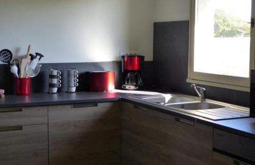 Vaumas House | Maison de vacances rénovée avec vue sur la vallée de la Besbre - FR-1-489-99