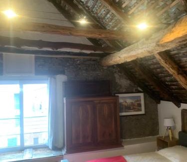 Beauvezer House | Maison de village de 1802, fraîchement rénovée à Beauvezer 04370