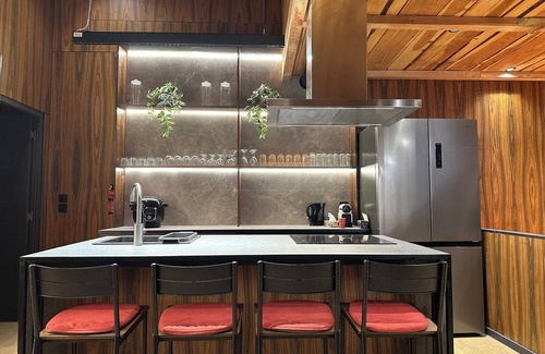 Le Bourget House | Maison de Ville - Le Bourget