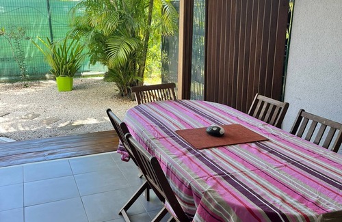 Cayenne House | Maison des Coulicous - 1 à 2 Chambres Tout Confort