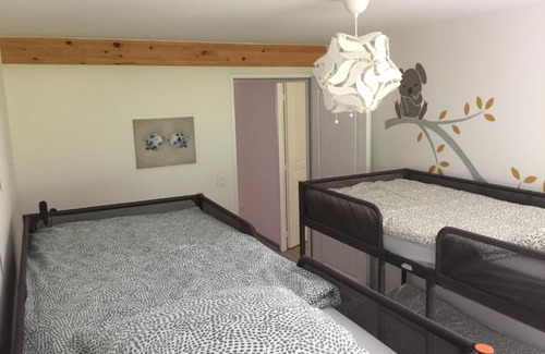 Publier House | Maison familiale vue lac avec jardin - à 10mn du lac et stations de ski