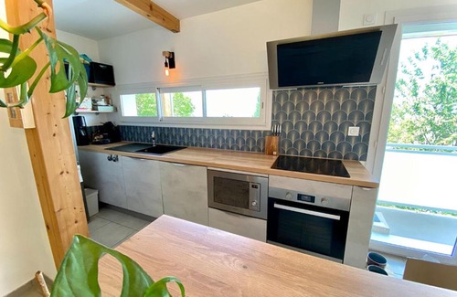 Publier House | Maison familiale vue lac avec jardin - à 10mn du lac et stations de ski