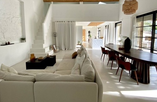 La Lande-de-Fronsac House | Maison Girondine D'exception, Idéale Pour les Familles !