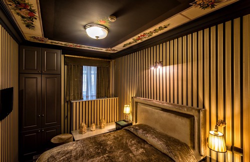 Patras Hotel | Maison Grecque