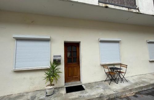 Aigues-Mortes House | Maison « l’effet-mère »en rez de chaussée