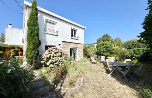 Larmor-Plage House | Maison lumineuse avec jardin à 50m de la mer