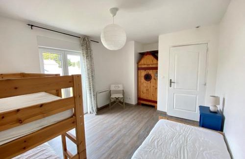 Bretignolles-sur-Mer House | Maison Rénovée: 300m de la Mer, Terrasse, Jardin, WIFI, Animaux Ok - FR-1-231-281