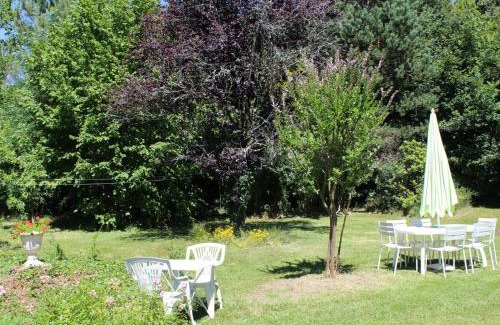 Chancelade House | Maison restaurée avec jardin, proche de Périgueux, 2 chambres, Wifi, à 16 km de Brantôme - FR-1-616-69