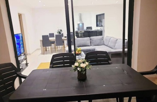 Folelli Apartment | Maison Situé en Plein Centre Ville de Folelli