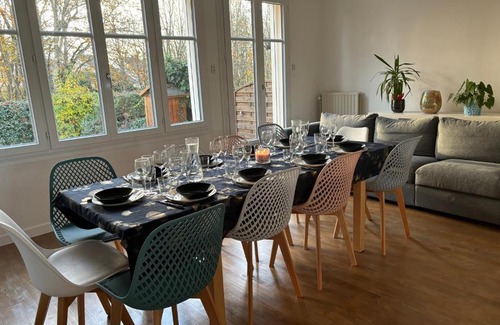 Montigny-le-Bretonneux House | Maison spacieuse JO 2024