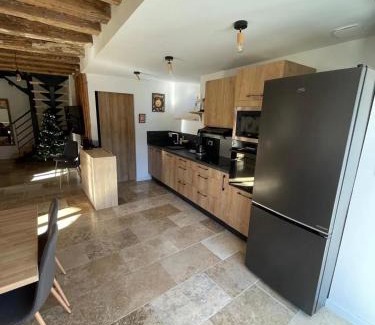 Guchen House | Maison spacieuse à Guchen avec jardin et barbecue