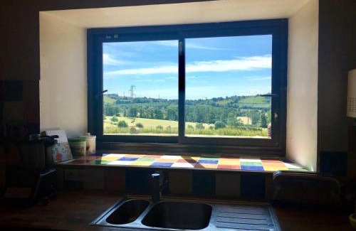 Aurillac House | Maison spacieuse avec vue sur la montagne à Naucelles