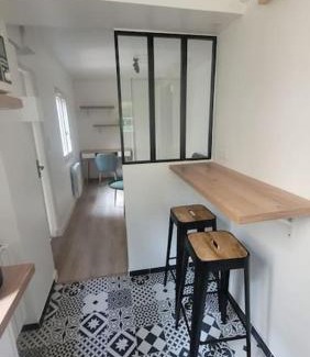 Saint-Mande Apartment | Maisonnette avec jardin proche Paris