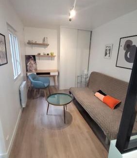 Saint-Mande Apartment | Maisonnette avec jardin proche Paris