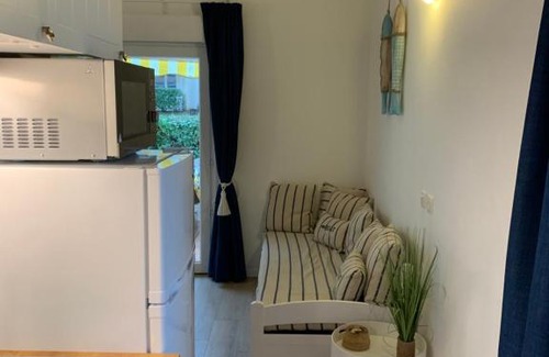 Saint-Georges-d'Oleron House | Maisonnette La Coti H5 avec piscine intérieure chauffée, à 400 m de la plage et ménage de fin séjour compris