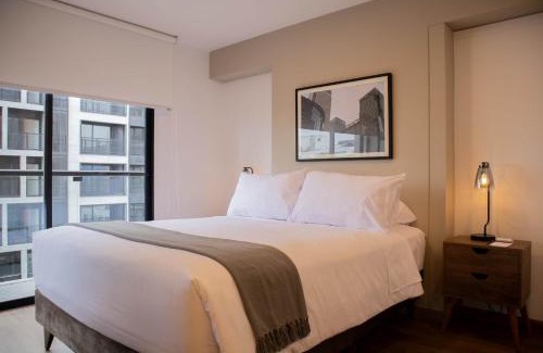 Santa Cruz Apartment | Majestic 1BR with Balcony in Miraflores