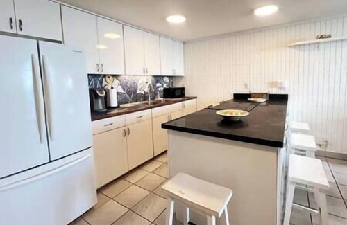 Punaluu Apartment | Majestic Ocean Panorama 8