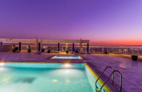 Dubai Apartment | Majestic Retreat - 1BR Dubai