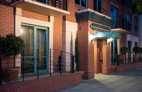 North Adelaide Apartment | Majestic Tynte Street Apartments