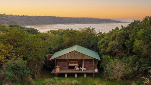 Makakatana Cabin | Makakatana Bay Lodge