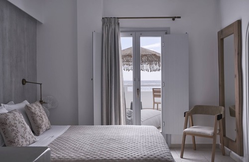 Kamari Hotel | Makris Beach Hotel