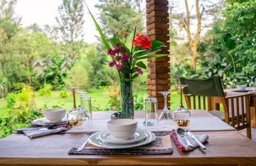 Arusha Cabin | Maksooru spring Lodge