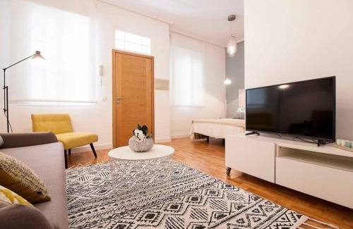 Centro Apartment | -MalagaSunApts-Mezquitilla Dream