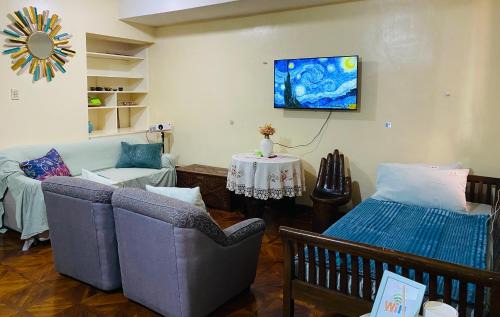 Luzon Apartment | Malate Staycation