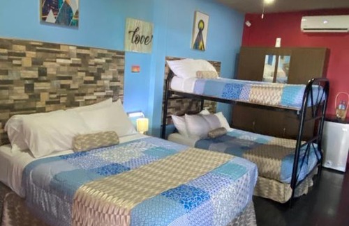 Costa Del Sol Bed & Breakfast | MALBI BEACH HOUSE