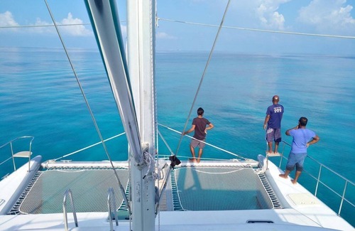Mahibadhoo Boat Rental | Maldives Dive Loabi