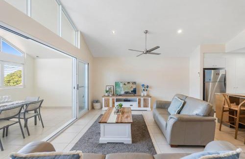 Evans Head Apartment | Malibu Apartments Unit 1 - 5 Oak Street