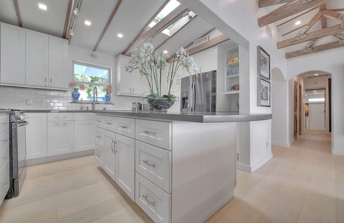 Eastern Malibu Villa | Malibu Beach!1week12k!5nights10k! 100 5 STAR REVIEWS on other sites availablennn