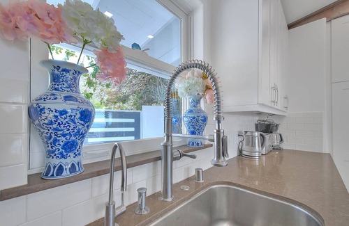 Eastern Malibu Villa | Malibu Beach!1week12k!5nights10k! 100 5 STAR REVIEWS on other sites availablennn