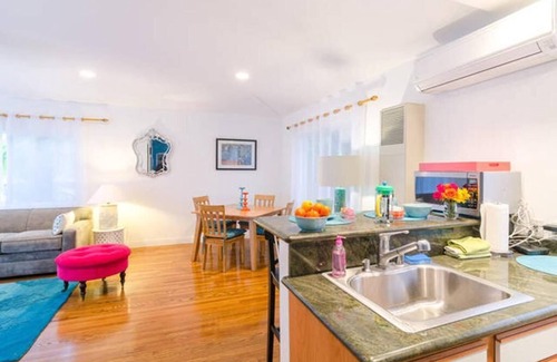 Eastern Malibu Apartment | Malibu Beach Paradise Apartments