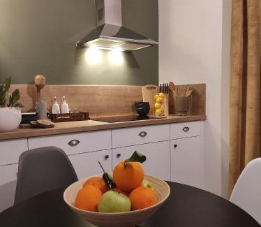 Glyfada Apartment | Malibu