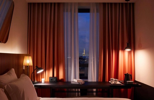 Puteaux Hotel | Mama Shelter Paris La Défense